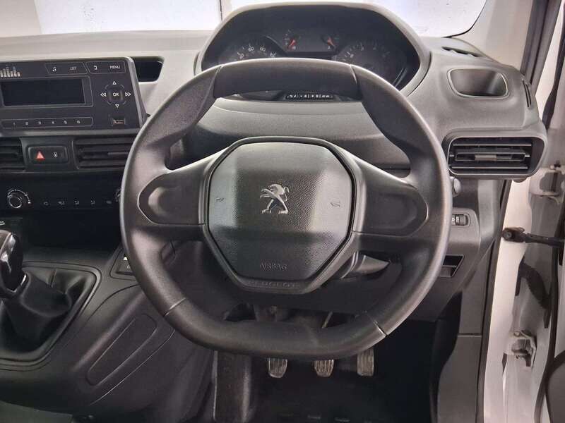 Used Peugeot Partner 2021 for sale - 77998682: Photo 9