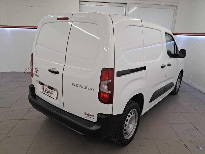 Used Toyota ProAce 2022 for sale - 76485300: Photo 6