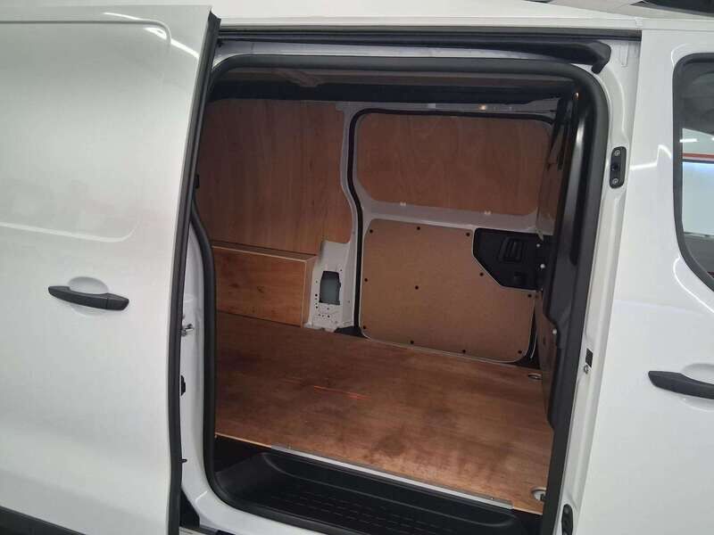 Used Vauxhall Vivaro 2024 for sale - 77814627: Photo 7