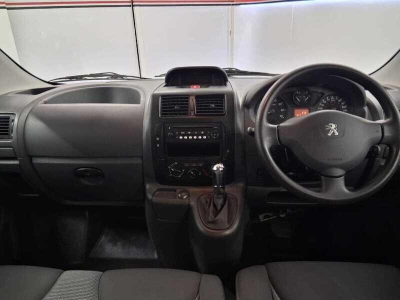 Used Peugeot Partner Tepee 2016 for sale - 76138196: Photo 17