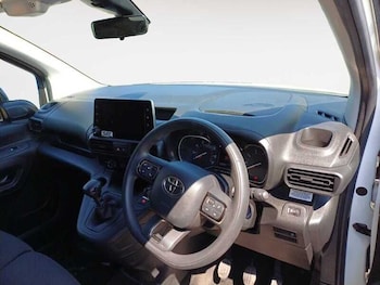 Used Toyota ProAce 2022 for sale - 79309343: Photo