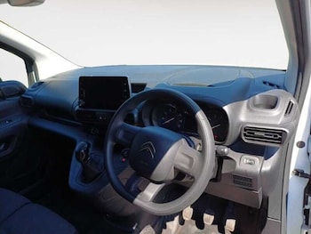 Used Citroen Berlingo 2021 for sale - 79309295: Photo