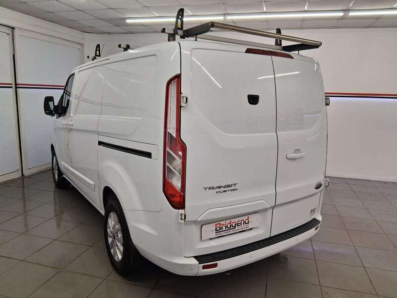 Used Ford Transit Custom 2023 for sale - 77813998: Photo 4