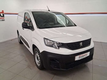 Used Peugeot Partner 2023 for sale - 79309636: Photo