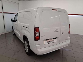 Used Vauxhall Combo 2023 for sale - 76137268: Photo 4