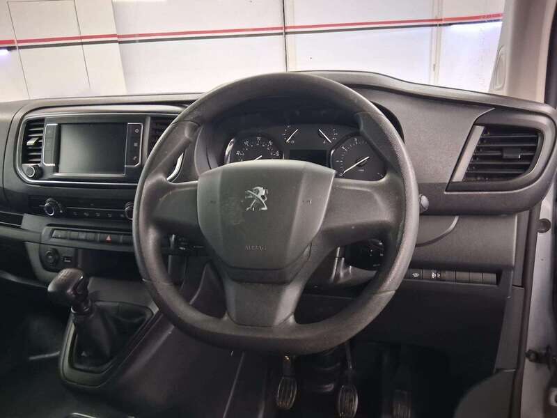 Used Peugeot Expert 2023 for sale - 77045074: Photo 10