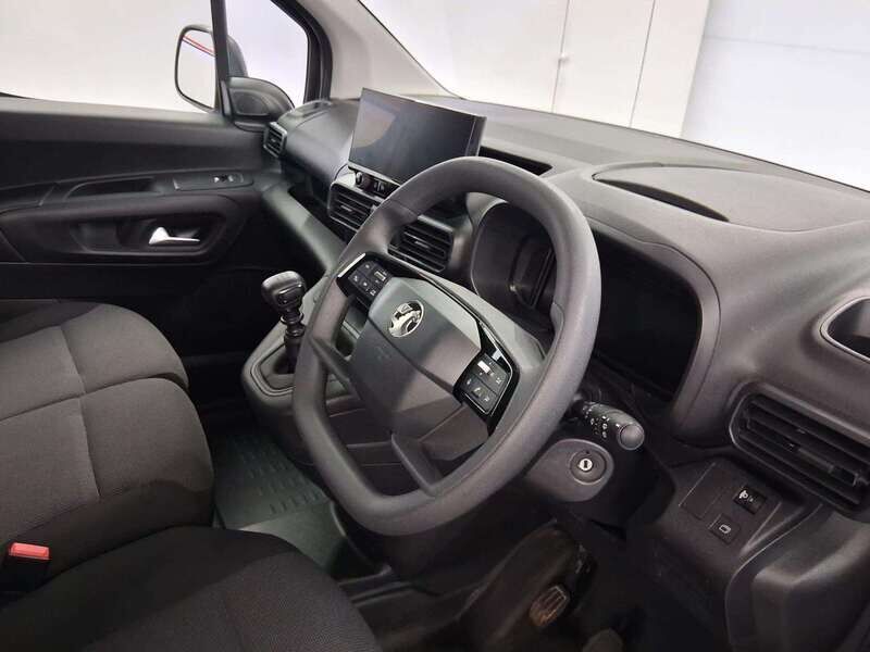 Used Vauxhall Combo 2025 for sale - 77261037: Photo 10