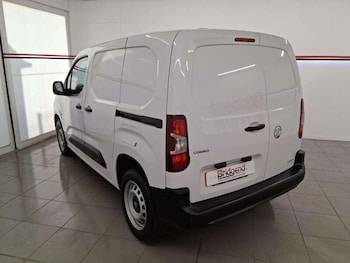 Used Vauxhall Combo 2025 for sale - 77261037: Photo