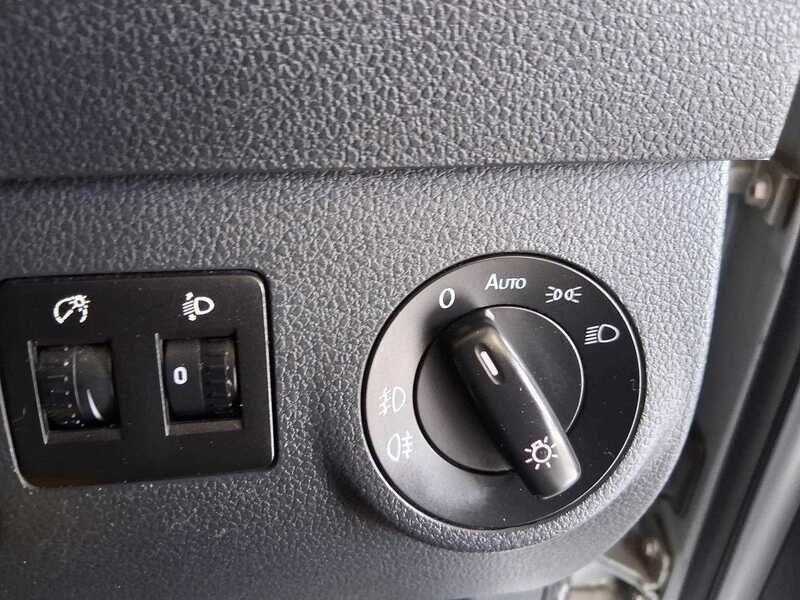 Used Volkswagen Caddy Maxi Life 2018 for sale - 76997394: Photo 21