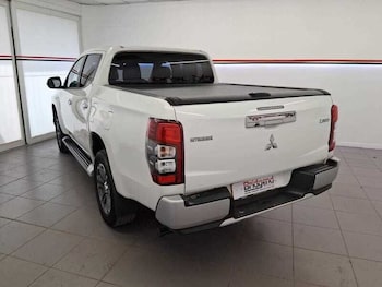 Used Mitsubishi L200 2021 for sale - 77044983: Photo
