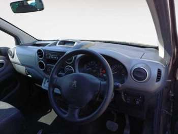 Used Peugeot Partner Tepee 2017 for sale - 75060474: Photo