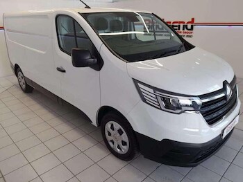 Renault Trafic feature image