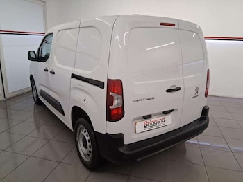 Used Peugeot Partner 2024 for sale - 79309967: Photo
