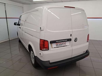 Used Volkswagen Transporter 2022 for sale - 79309947: Photo