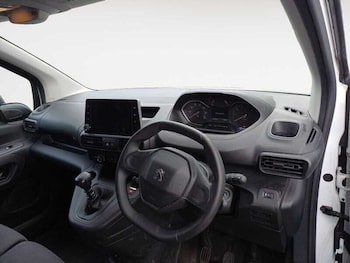 Used Peugeot Partner 2021 for sale - 79309833: Photo