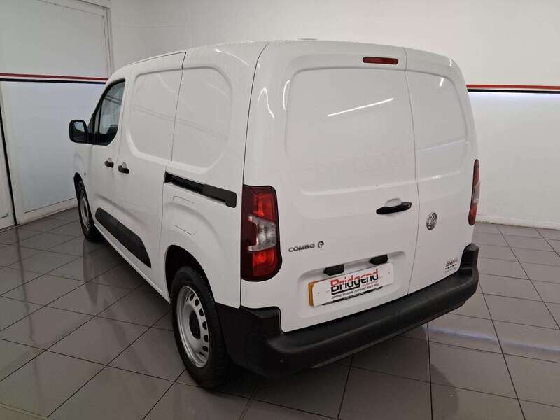 Used Vauxhall Combo 2022 for sale - 77814490: Photo 4