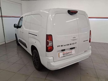 Used Peugeot Partner 2024 for sale - 77044952: Photo