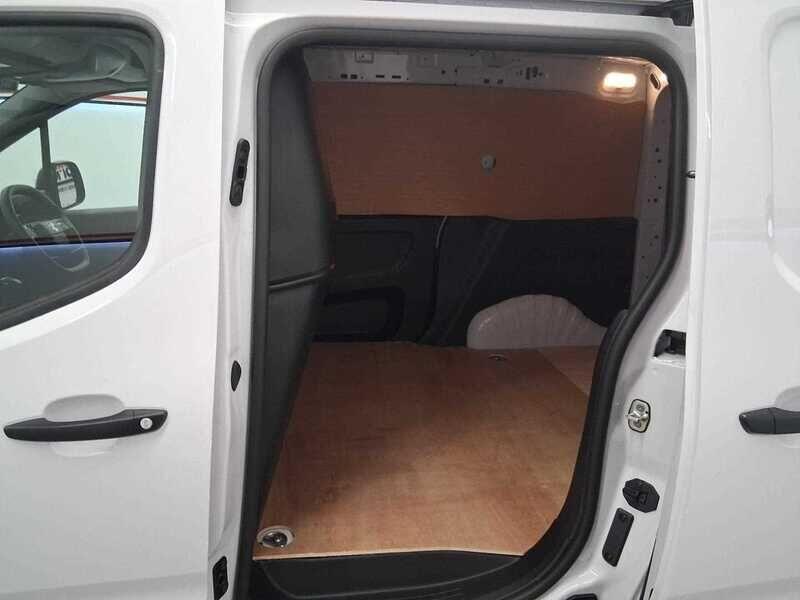 Used Vauxhall Combo 2024 for sale - 76987990: Photo 7