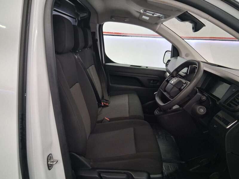 Used Vauxhall Vivaro 2024 for sale - 77813966: Photo 12