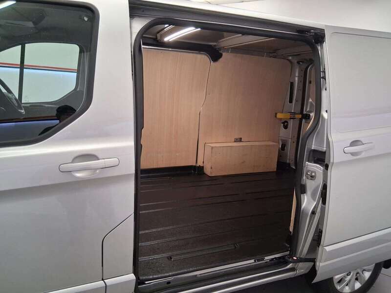 Used Ford Transit Custom 2023 for sale - 77814528: Photo 8