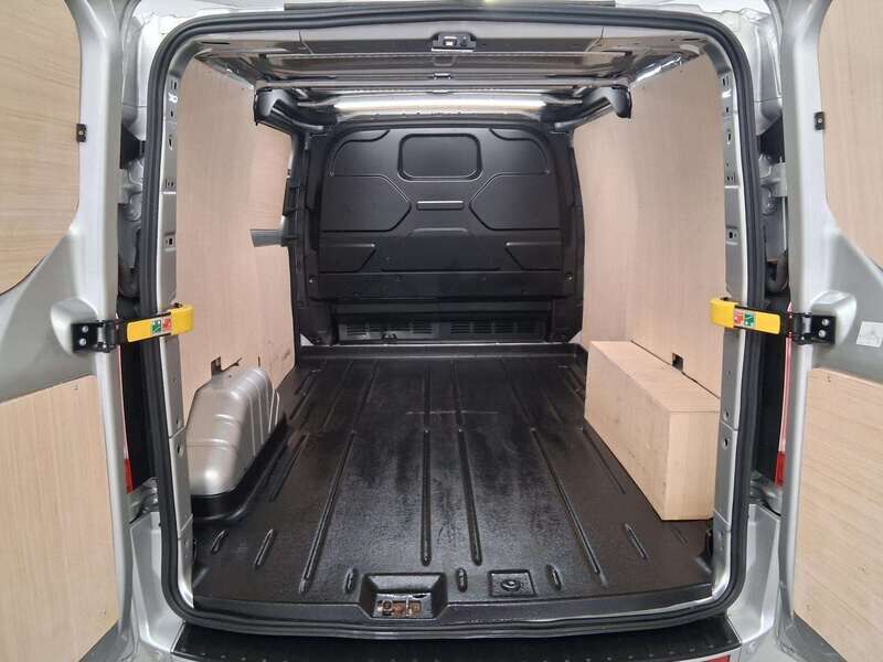 Used Ford Transit Custom 2023 for sale - 77814528: Photo 9