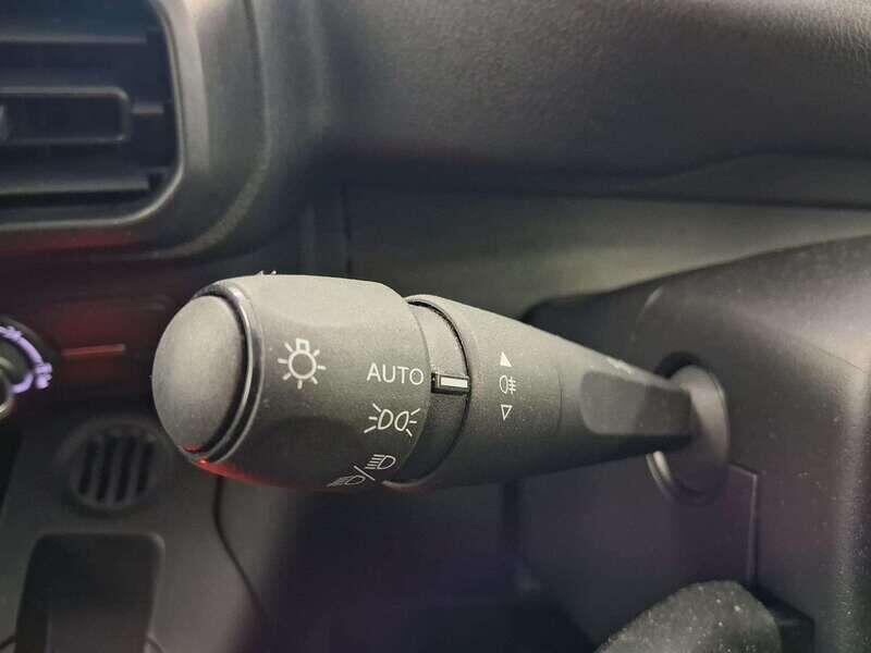 Used Peugeot Partner 2023 for sale - 76865571: Photo 17