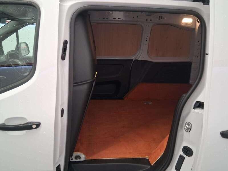 Used Peugeot Partner 2023 for sale - 76865571: Photo 7