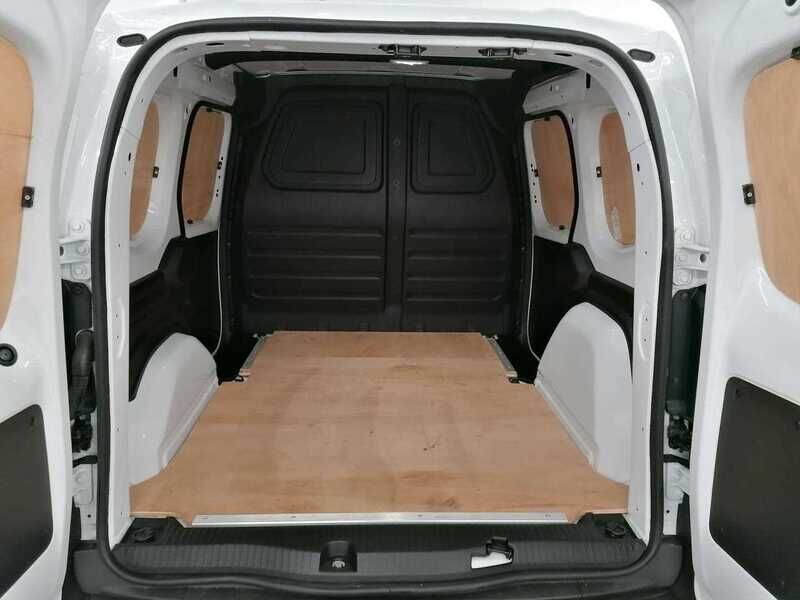 Used Renault Kangoo 2023 for sale - 77045112: Photo 9