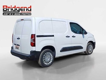 Used Toyota ProAce 2023 for sale - 79382110: Photo