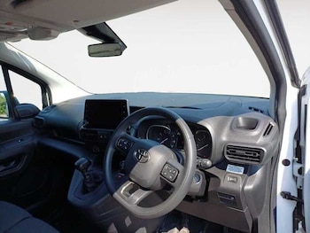 Used Toyota ProAce 2023 for sale - 79382110: Photo