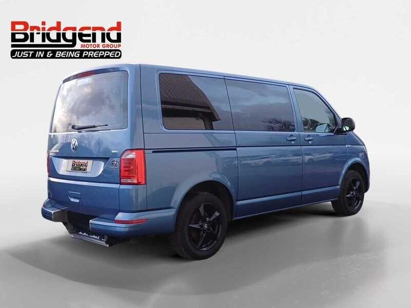 Used Volkswagen Transporter Shuttle 2017 for sale - 76913619: Photo 3