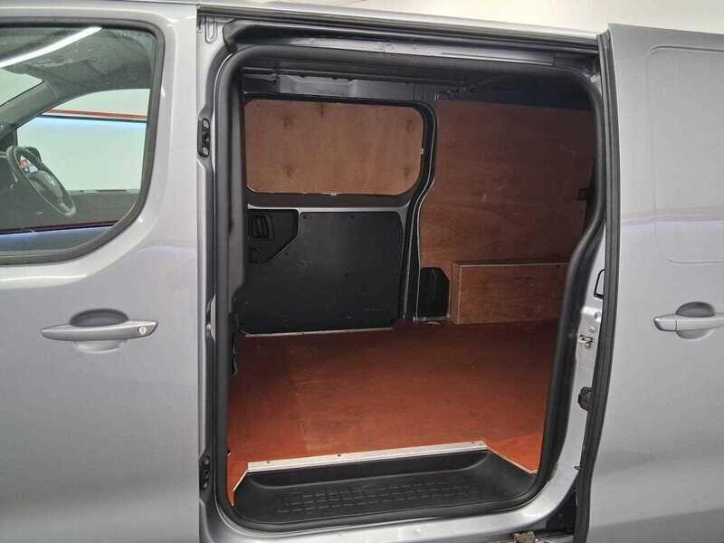 Used Vauxhall Vivaro 2022 for sale - 76991290: Photo 8