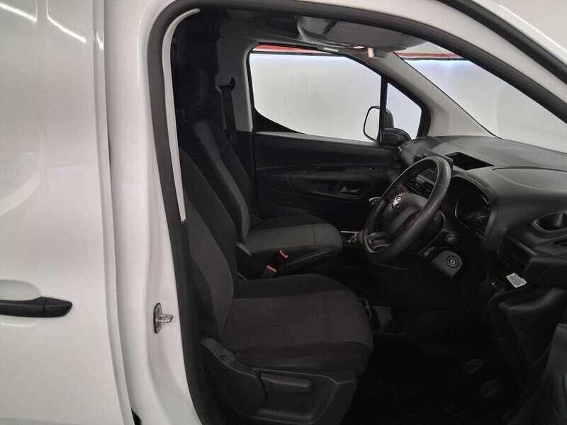 Used Toyota ProAce 2022 for sale - 76987807: Photo 12