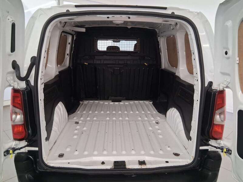Used Peugeot Partner 2022 for sale - 77814008: Photo 8