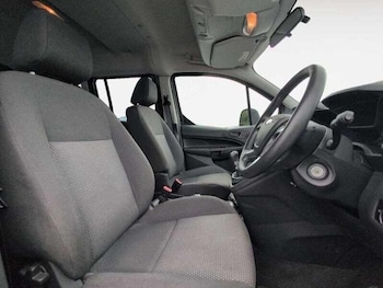 Used Ford Tourneo Connect 2015 for sale - 75448586: Photo