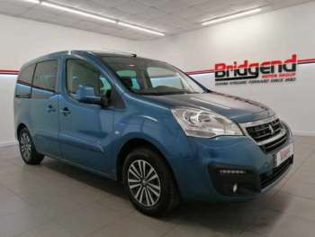(67) - 1.6 BlueHDi Allure 5 Seats 5dr