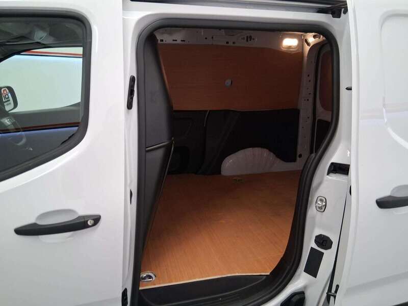 Used Vauxhall Combo 2025 for sale - 77813944: Photo 7