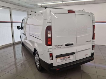 Used Renault Trafic 2024 for sale - 79309298: Photo