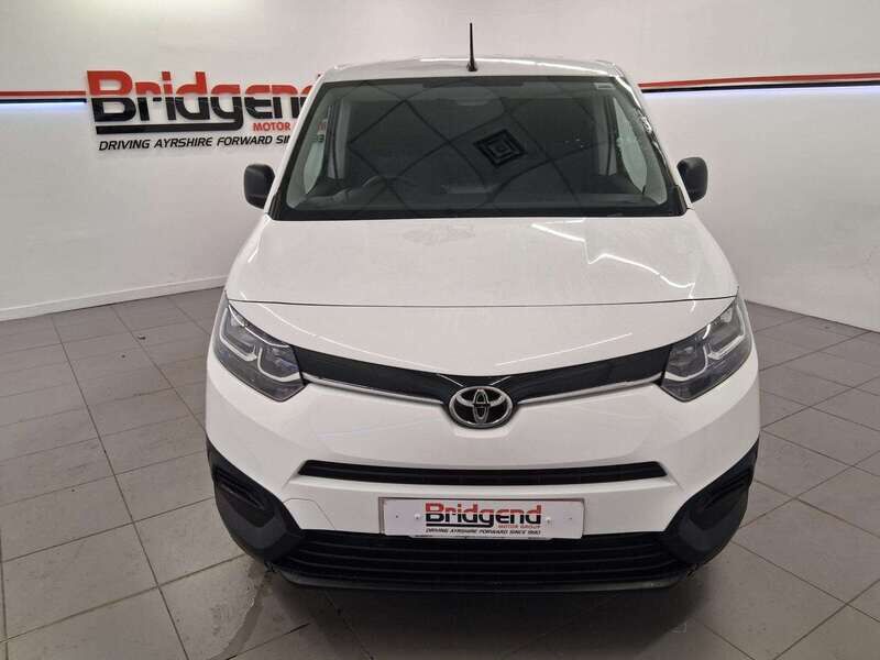 Used Toyota ProAce 2022 for sale - 77044999: Photo 2