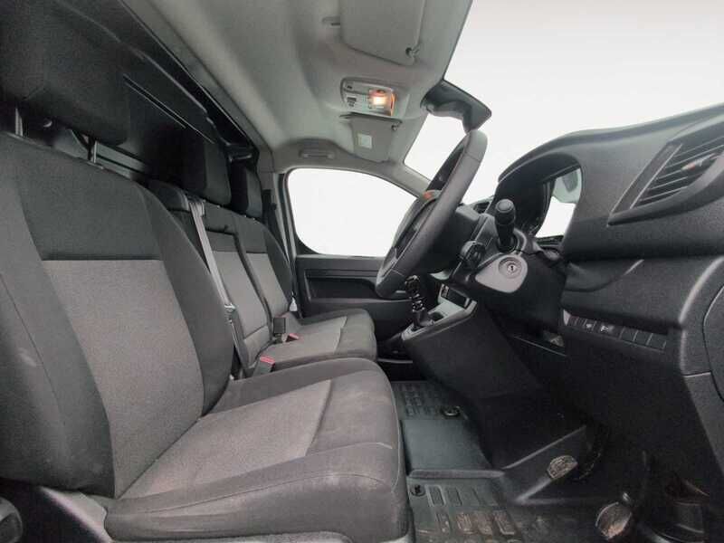 Used Peugeot Expert 2023 for sale - 77947260: Photo 4