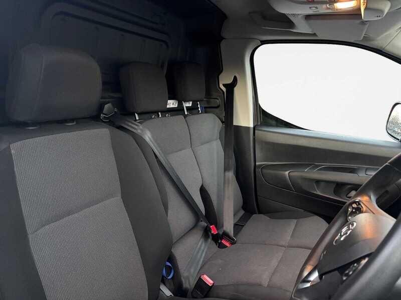 Used Vauxhall Combo 2021 for sale - 76865478: Photo 5