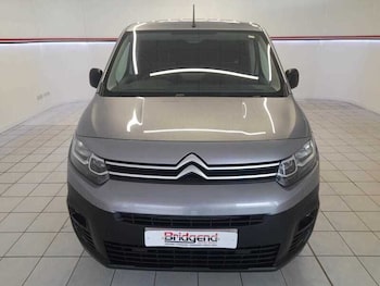 Used Citroen Berlingo 2020 for sale - 77045032: Photo