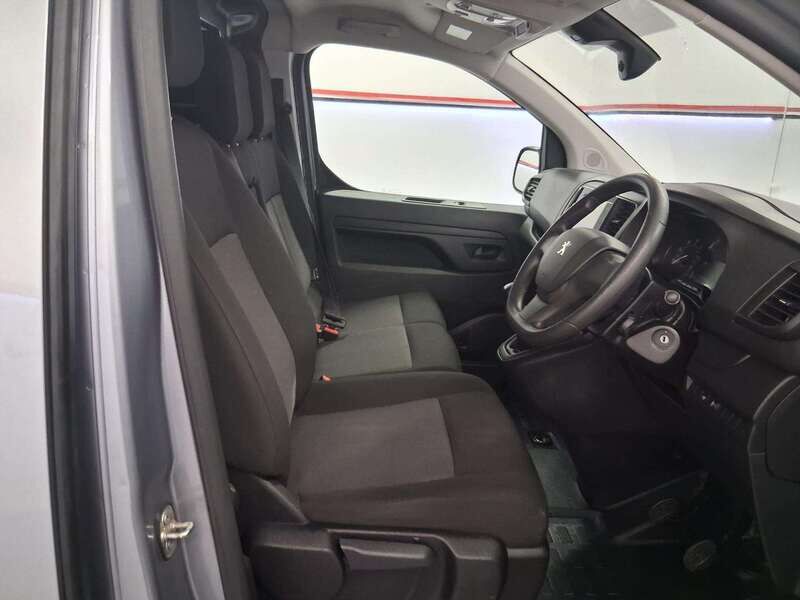 Used Peugeot Expert 2023 for sale - 77045090: Photo 12