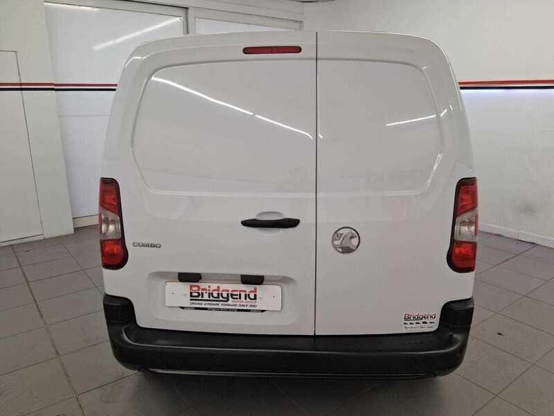 Used Vauxhall Combo 2024 for sale - 77045005: Photo 5