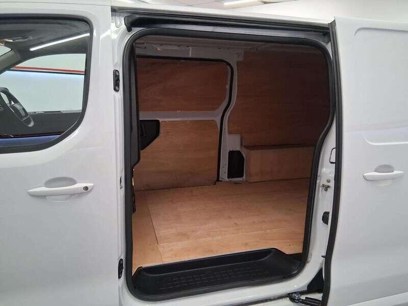 Used Citroen Dispatch 2024 for sale - 76485208: Photo 8