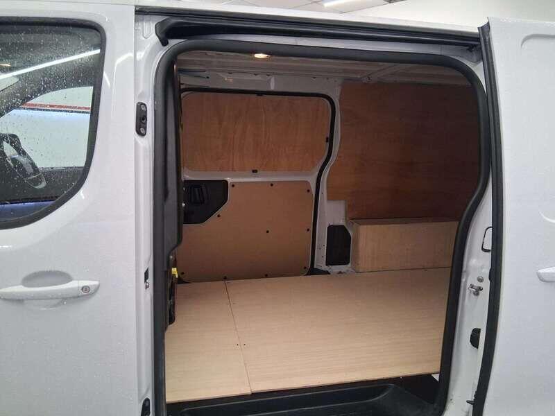 Used Citroen Dispatch 2024 for sale - 76247213: Photo 8