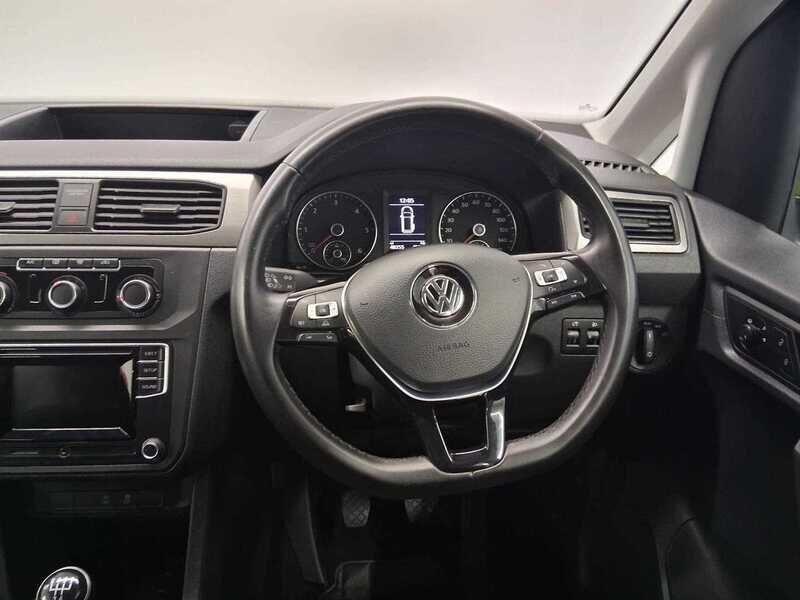 Used Volkswagen Caddy Maxi Life 2019 for sale - 76993684: Photo 10