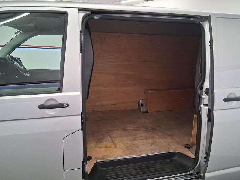 Used Volkswagen Transporter 2021 for sale - 76136606: Photo 7