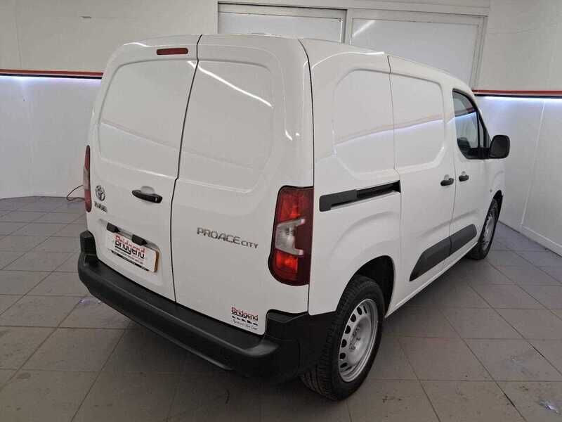 Used Toyota ProAce for sale - 77045004: Photo 6