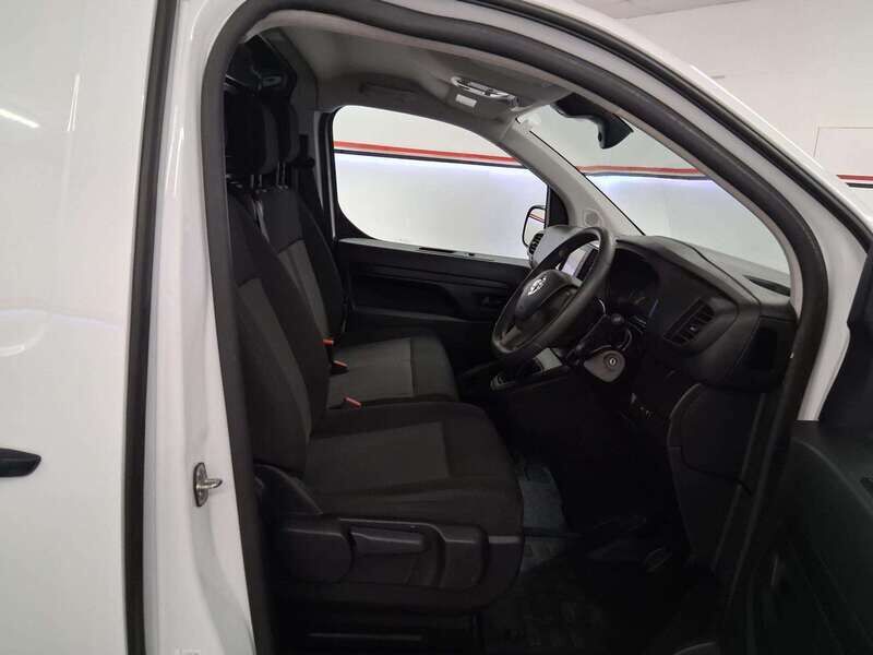 Used Vauxhall Vivaro 2023 for sale - 77104676: Photo 12
